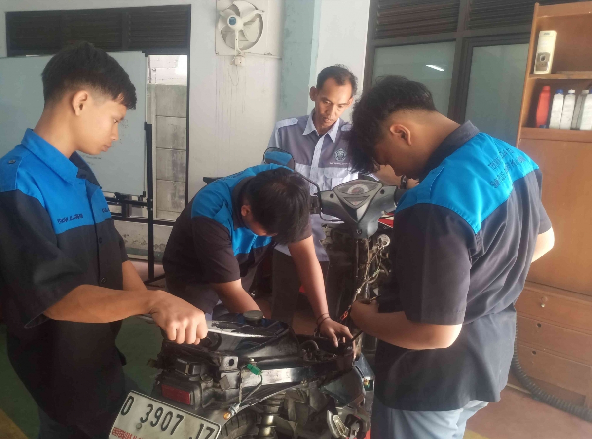 Revving Wheels: Inspiration from Sorwit Bike Workshop Cilacap